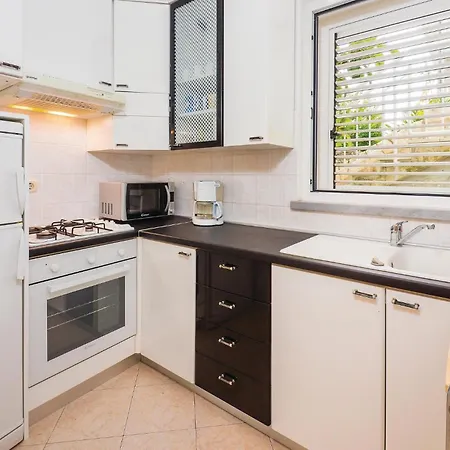 Gorgeous In With Kitchen